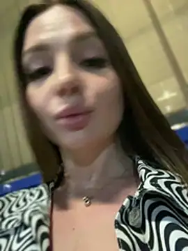 KrisMagnoly webcam
