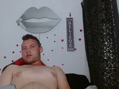 sven_fox723 webcam