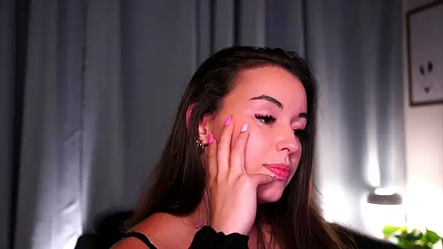 fawnette - Fawnette's free webcam - UK Sex Cams