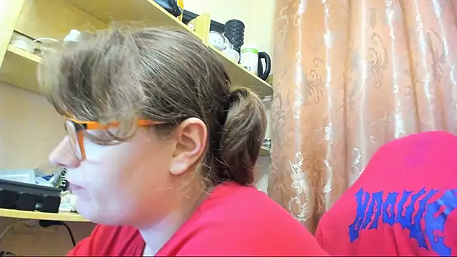 Seductive_She_Wolf webcam