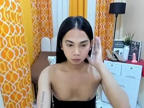 TsAlexa_Blaire webcam