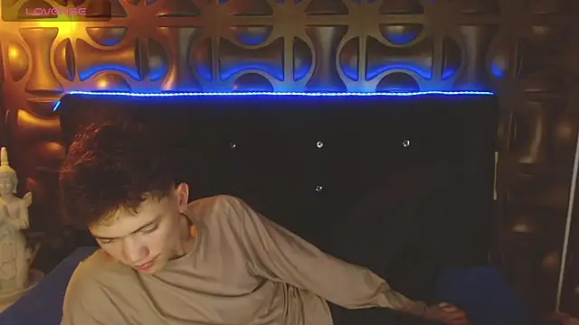 cruz_dante live cam on StripChat