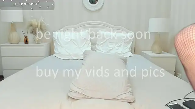Nicky_Stone webcam