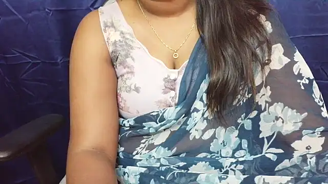 Tanuja-Sexy webcam