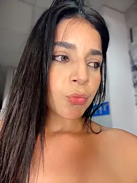 ArieliciousXXX 🔯 online nude stream