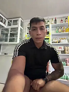 OliverWest04 webcam