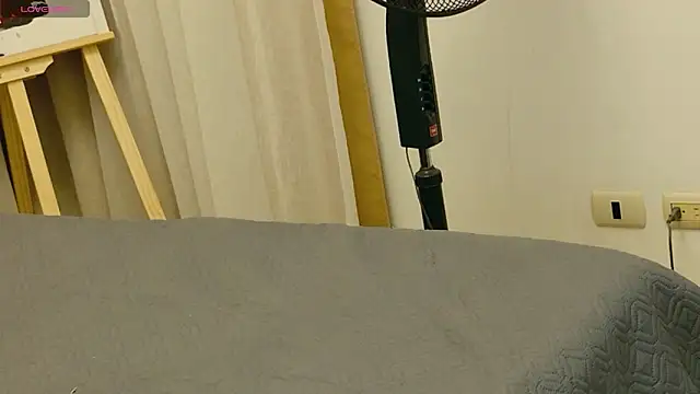 ViktoriaSilk webcam