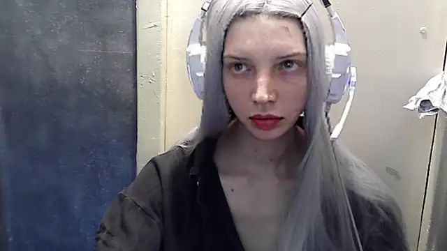 Crimson_Lady webcam