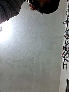 emimyy webcam
