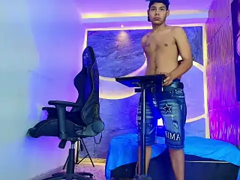 Alexi_hot23 webcam