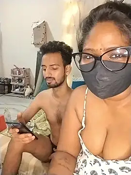 crazysexycouple000 webcam
