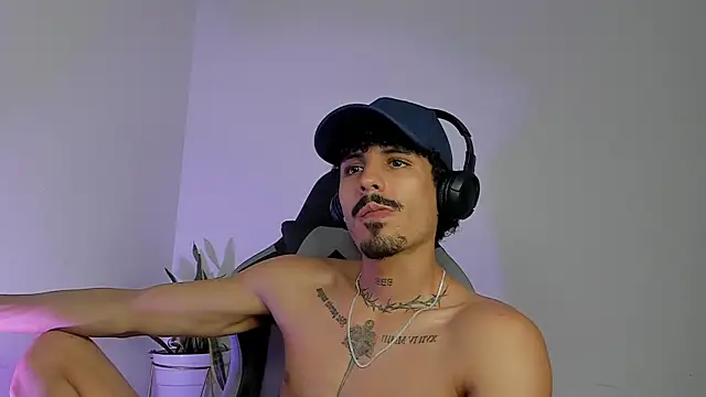 Lukeetaylor webcam