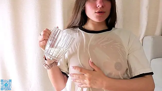 chloemilka webcam