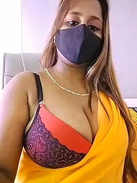 LoveLy-Soneya webcam