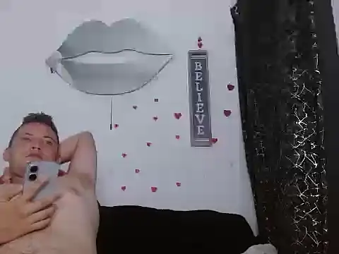 sven_fox723 webcam