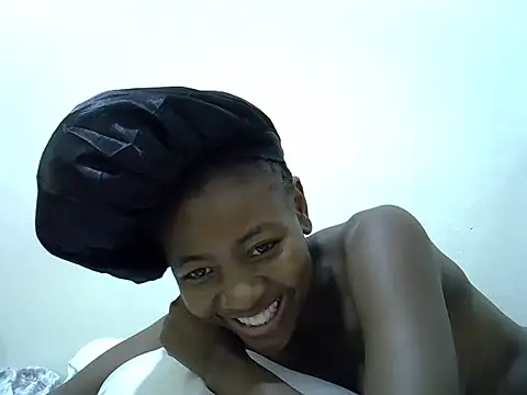 sweetmoh1 webcam