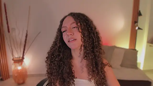 ChloeMoreti webcam