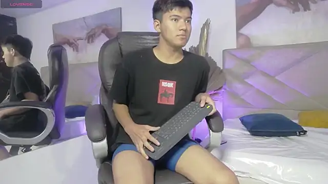 IsakGrant webcam
