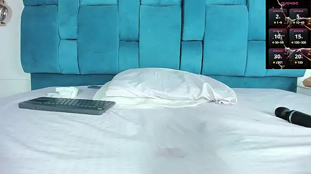 mia__fernandez