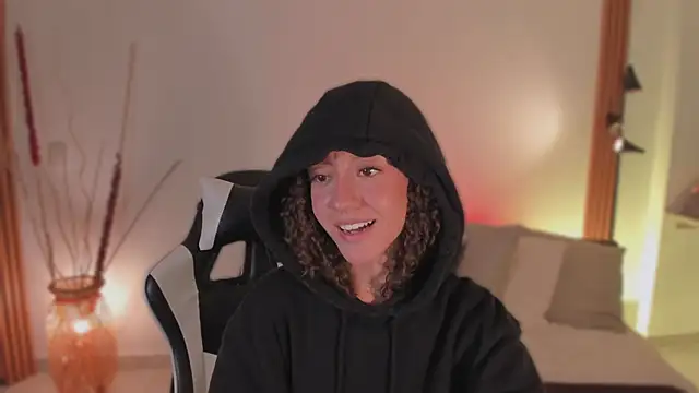 ChloeMoreti webcam