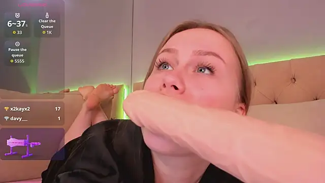 stacy_moorex webcam