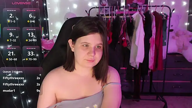 AmyVibess webcam