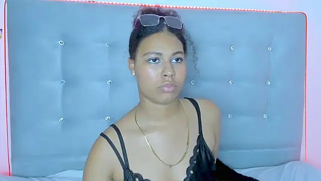 tatianasquirthot webcam