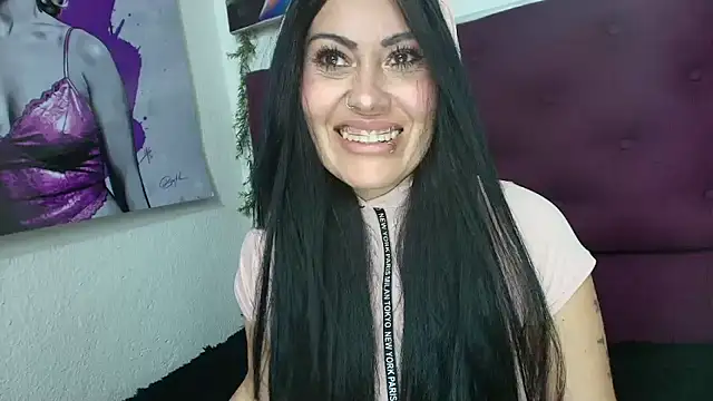 Tania_mature webcam