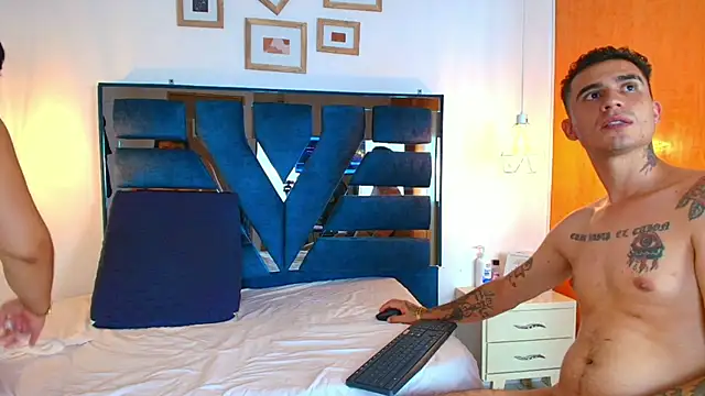 irina_and_max - Irina_and_Max's free webcam - UK Sex Cams