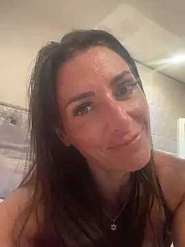 AdrienneLux