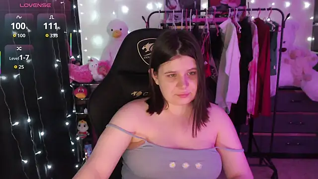 AmyVibess webcam