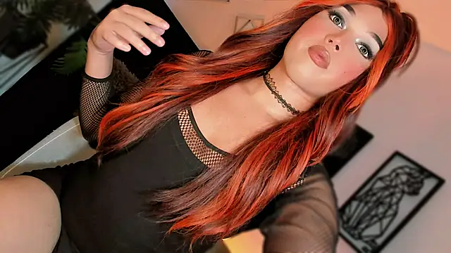 Model: misstreslatin