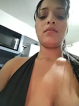 SaharQamar webcam