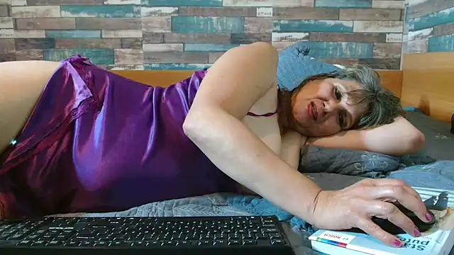 Andra_Love webcam