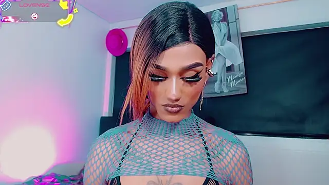 Kendall_hornyy webcam