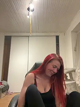 LisaLuxx webcam
