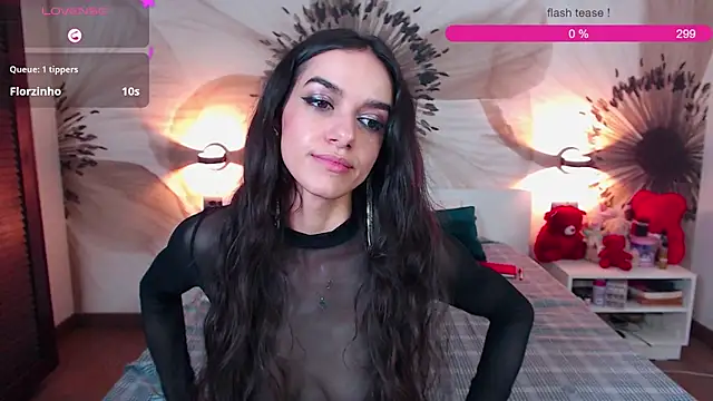 KatherineBisou live cam on StripChat