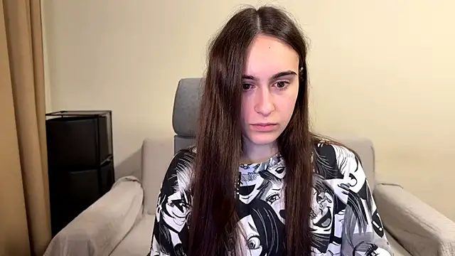 alicekolltt (F young) - strip naked