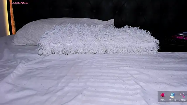 LiaKarter webcam