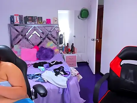 Luna_Analya webcam
