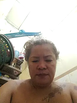 loriepinay46 webcam
