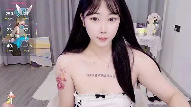 xania_xx (F young) - ❤️手指插穴3分钟
