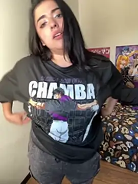 Ales_Kitten_Live