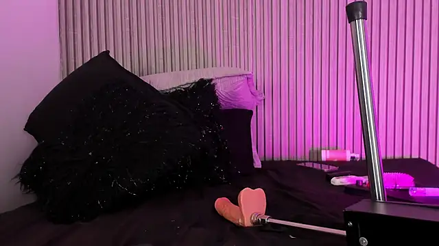 ashvalentine_ webcam