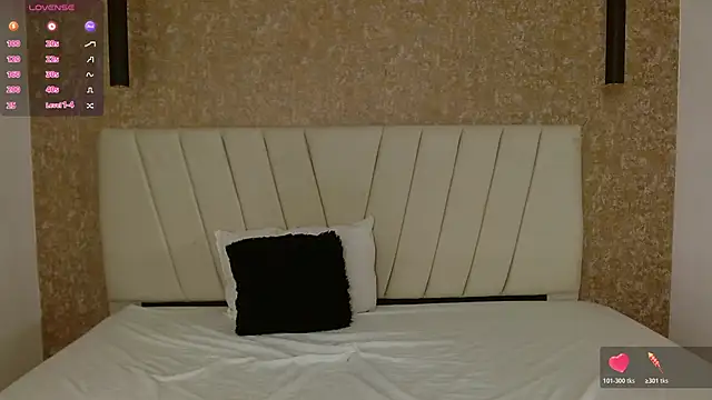 Chloe_Brown2 webcam