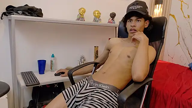 Zayn_Fox32 webcam