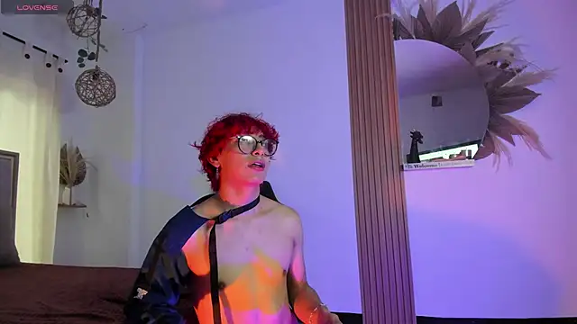 LEE_ROSES webcam