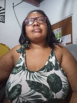 YELLOW_BONE webcam