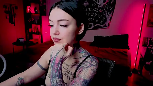 Magic_Allie webcam