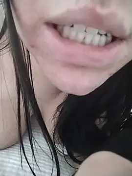 kBossgirls webcam